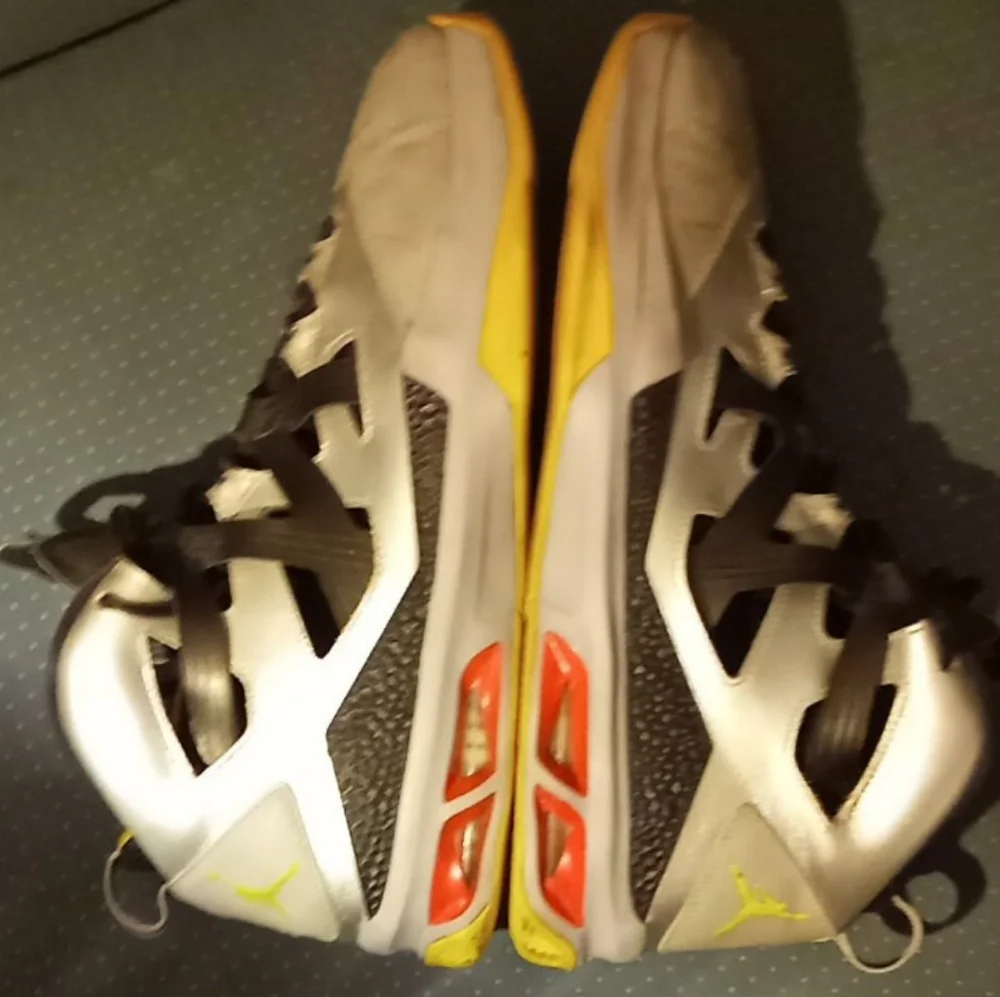 Jordan Carmelo 6 shoes